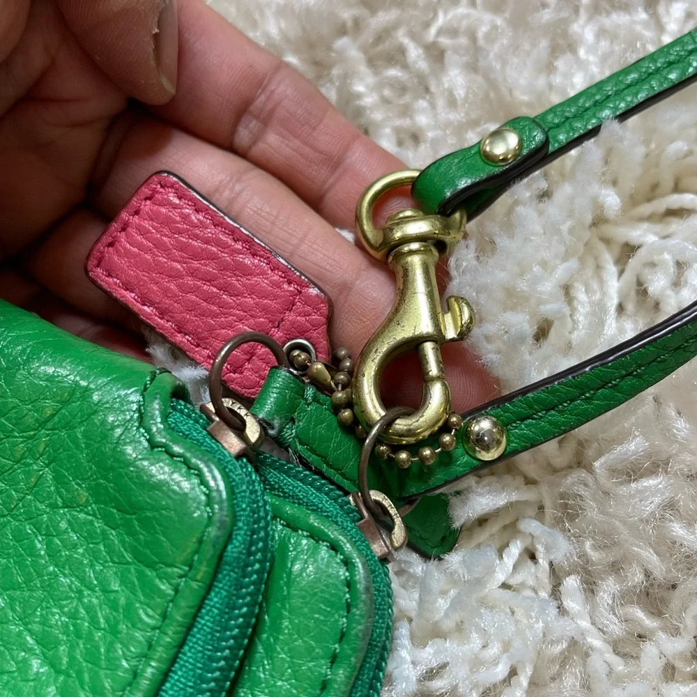 Coach Wristlet - Picture 5 of 8